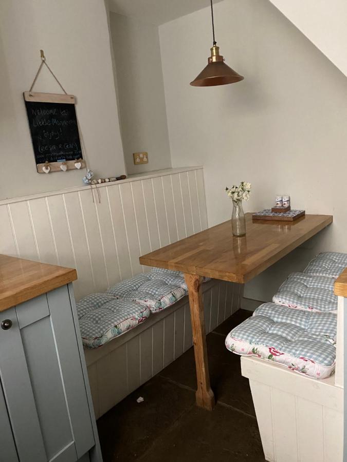 Little Monmouth 4 Bedroom Cottage, Old Town Lyme Regis, Dog Friendly And Parking Экстерьер фото