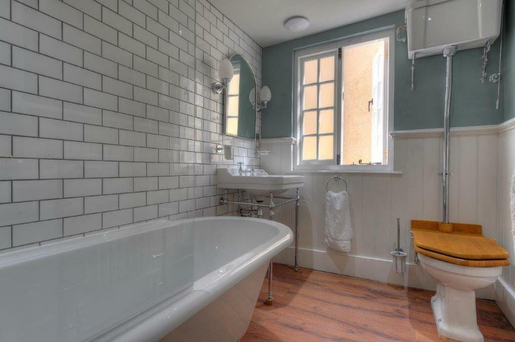 Little Monmouth 4 Bedroom Cottage, Old Town Lyme Regis, Dog Friendly And Parking Экстерьер фото